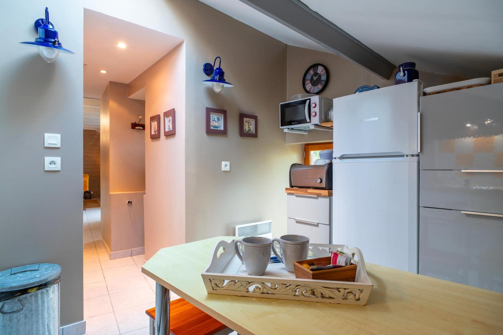 La Libellule - Charmante Maison Avec Jardin A Séné Esterno foto