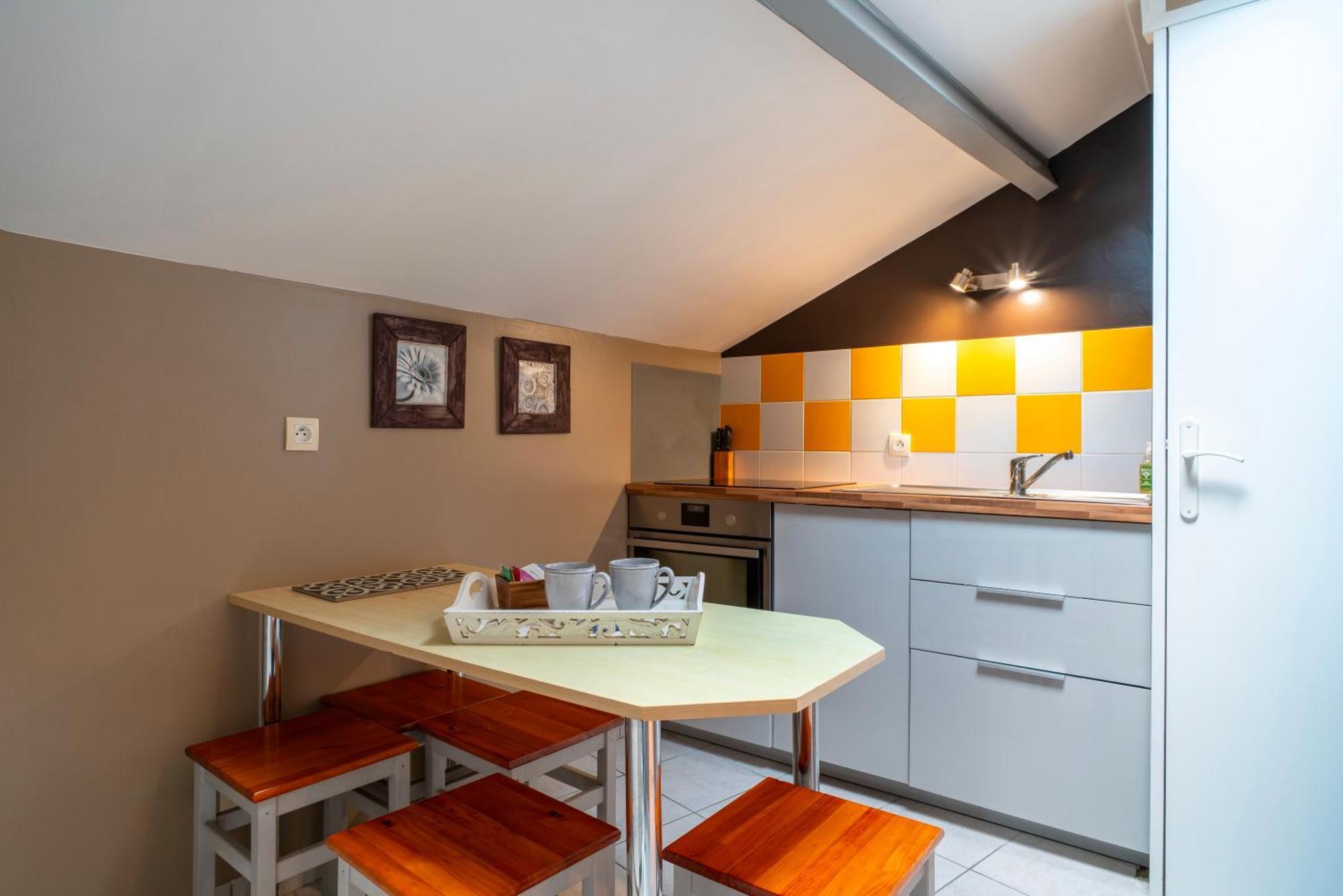 La Libellule - Charmante Maison Avec Jardin A Séné Esterno foto
