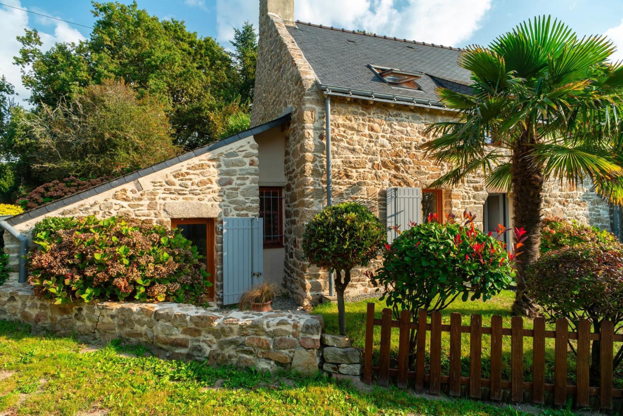 La Libellule - Charmante Maison Avec Jardin A Séné Esterno foto
